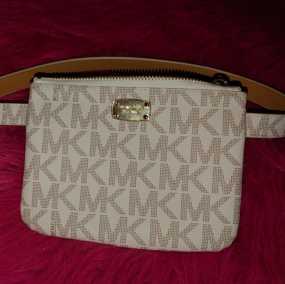 Michael Kors Belt Bag